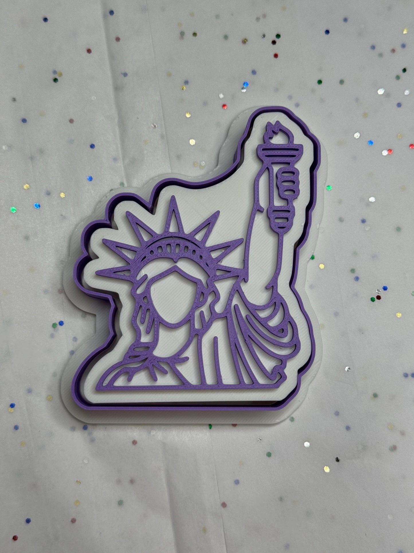 Statue of Liberty Cookie Cutter – Patriotic 4th of July Baking Mold